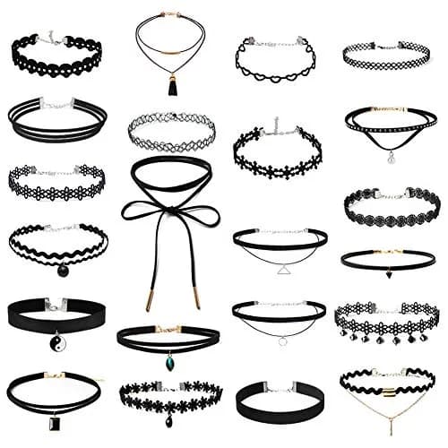 Image of Set of Chokers by the company Aceshop.