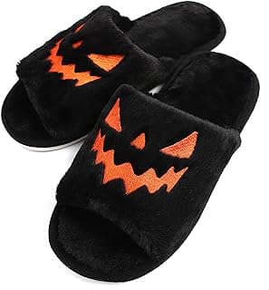 Image of Halloween Pumpkin Plush Slippers by the company Amazon.com.