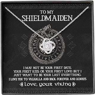 Image of Shieldmaiden Love Knot Necklace by the company Fa Gifts.
