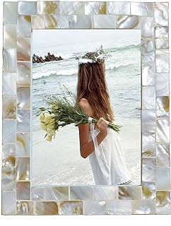 Image of Photo Frame by the company GIFTME 5.