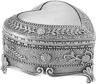Image of Heart-Shaped Tin Jewelry Box by the company Greenery-Shop.