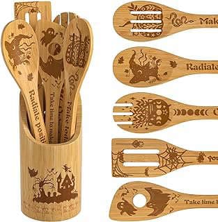 Image of Engraved Wooden Cooking Spoons by the company HomyPlaza.