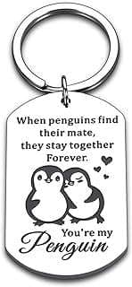 Image of Penguin Lovers Keychain Gift by the company Lucullan Lepole.