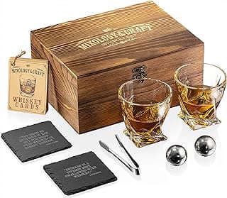 Image of Whiskey Glasses and Stones Set by the company Mixology&Craft.