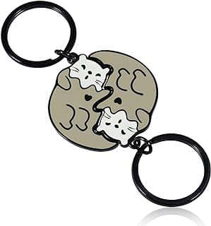 Image of Otter Couple Keychain Set by the company Tritiara.