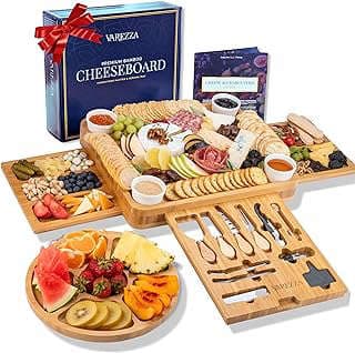 Image of Charcuterie Board Set by the company Varezza.