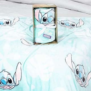 Imagen de Manta Polar Disney Stitch de la empresa Kids Store Direct.