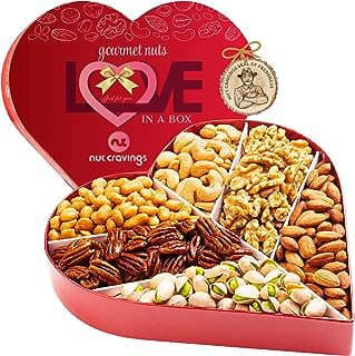 Imagen de Cesta Corazón Frutos Secos Mixtos de la empresa Nut Cravings®.